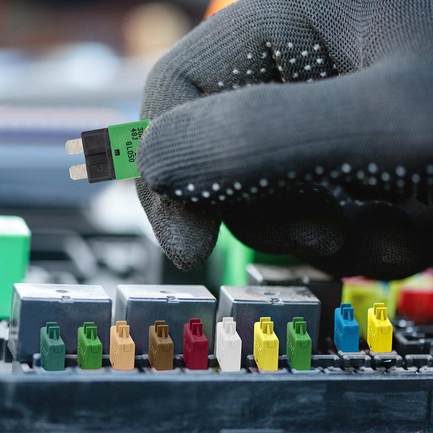 GLOSO Circuit Breaker E39 (T3) Manual Reset Fuse for Car Truck RV Automotive Marine Boat Trolling motor & Custom Wiring Audio battery protection/Low Profile ATC/ATO (7.5A - 5 Pack)